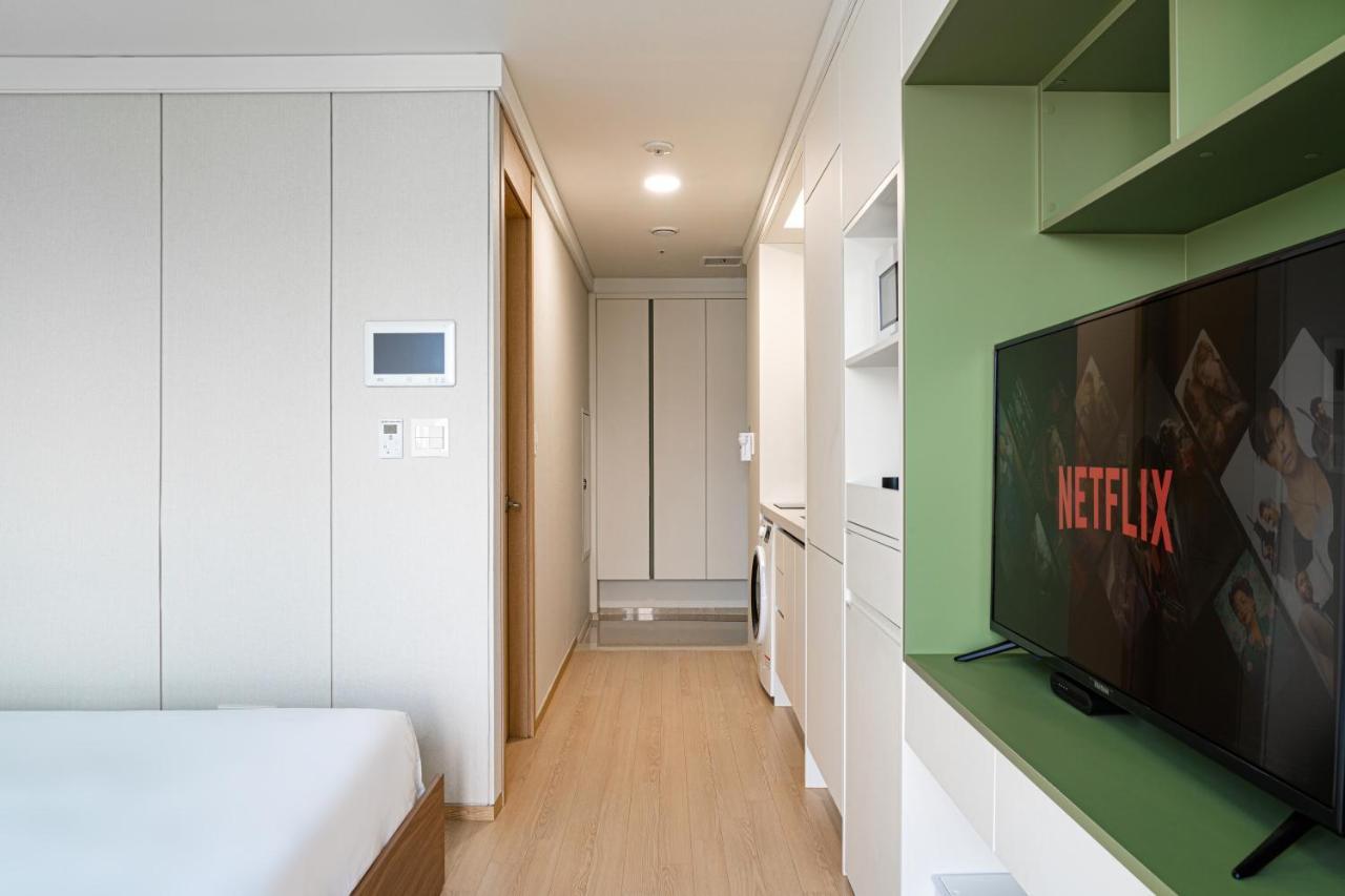 Urbanstay Myeongdong โซล ภายนอก รูปภาพ