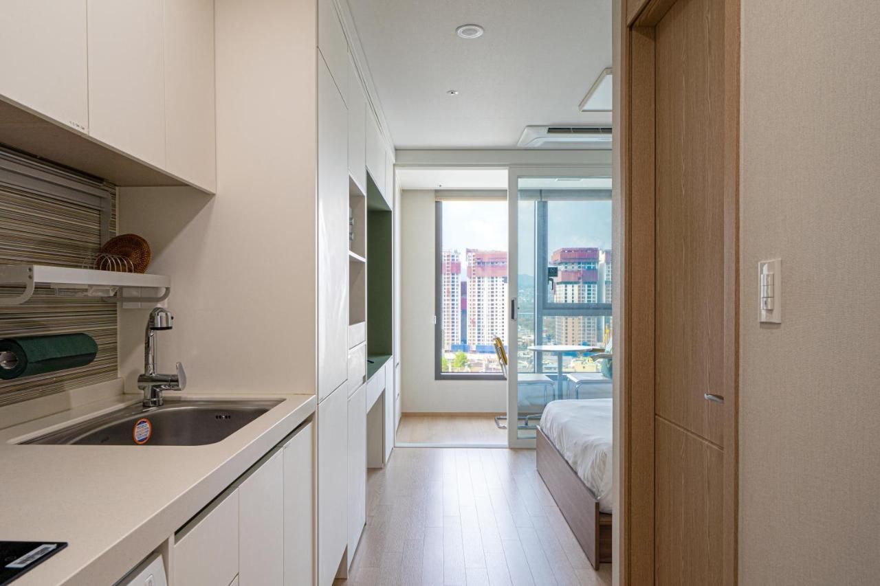 Urbanstay Myeongdong โซล ภายนอก รูปภาพ