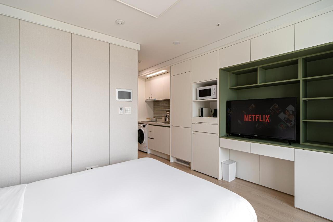 Urbanstay Myeongdong โซล ภายนอก รูปภาพ