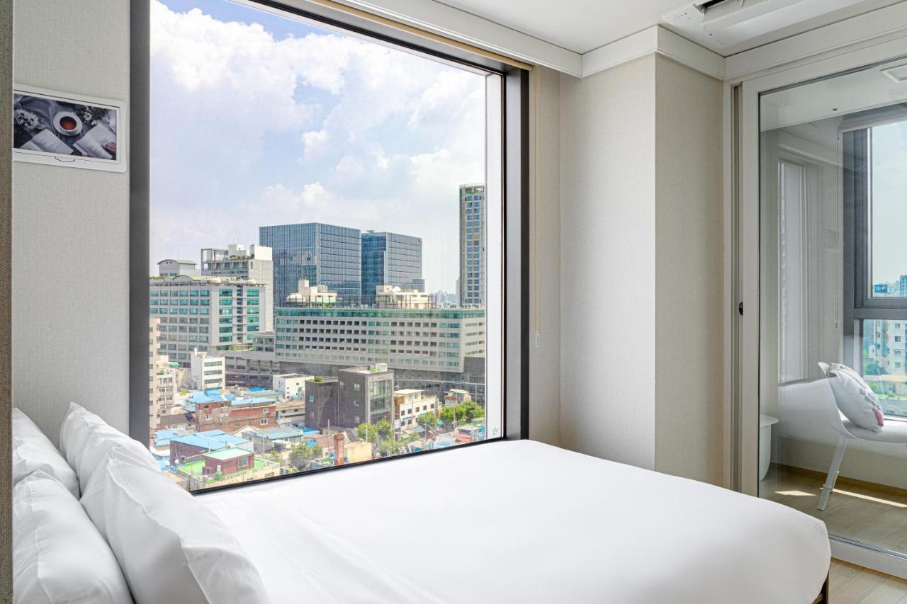 Urbanstay Myeongdong โซล ภายนอก รูปภาพ