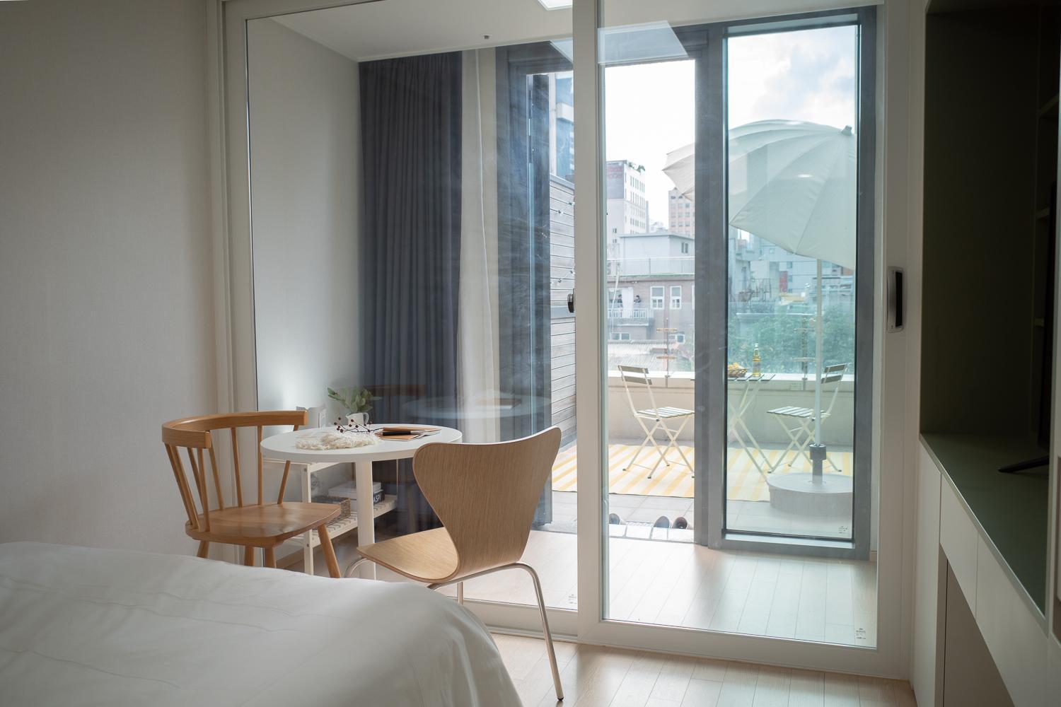 Urbanstay Myeongdong โซล ภายนอก รูปภาพ
