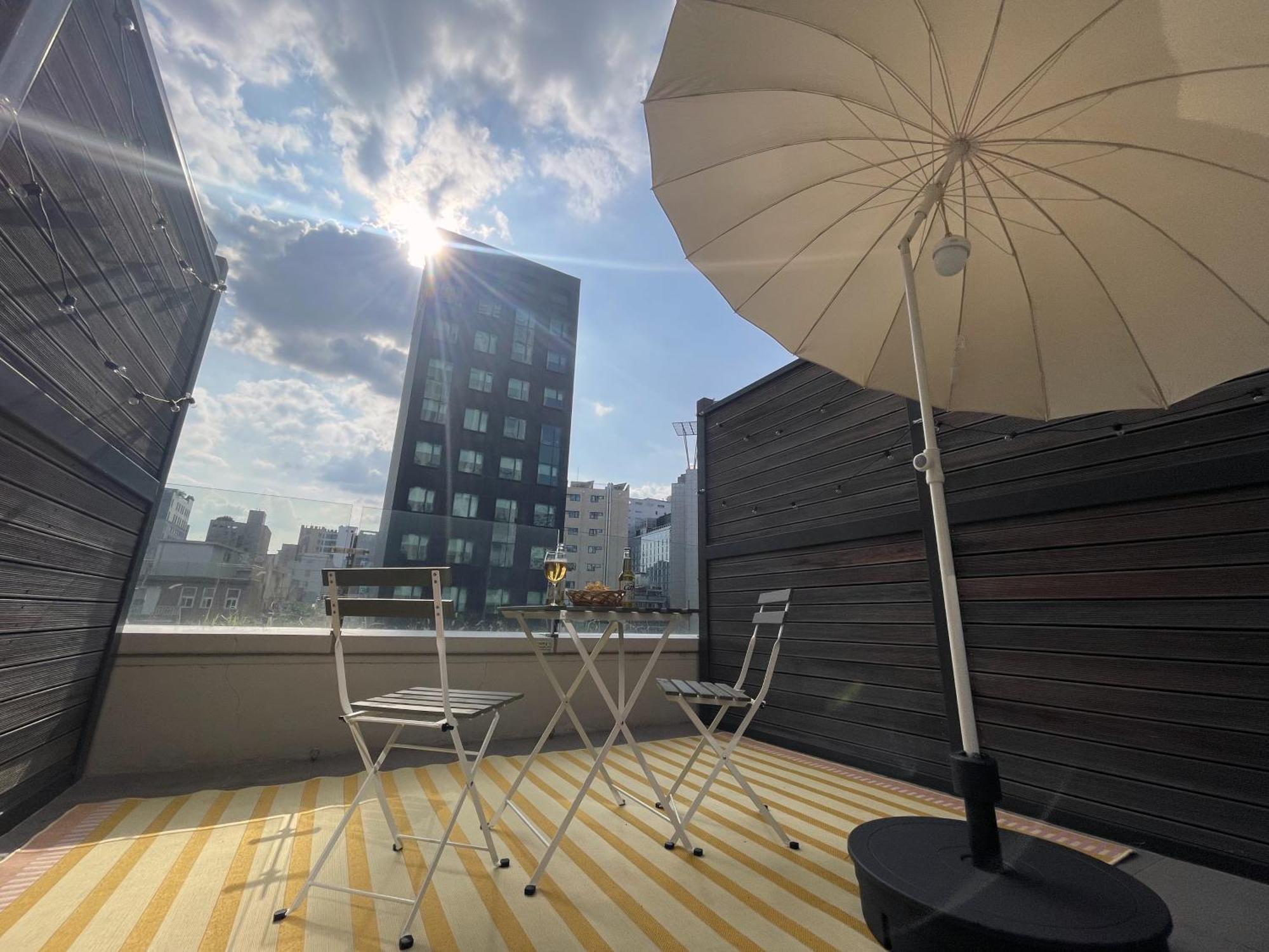 Urbanstay Myeongdong โซล ภายนอก รูปภาพ