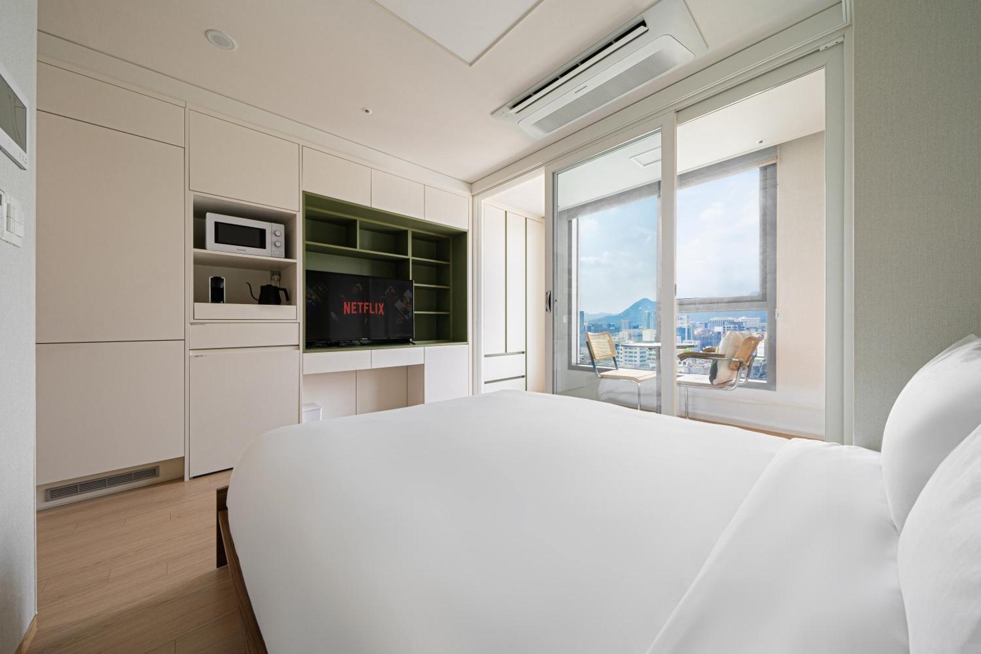 Urbanstay Myeongdong โซล ภายนอก รูปภาพ