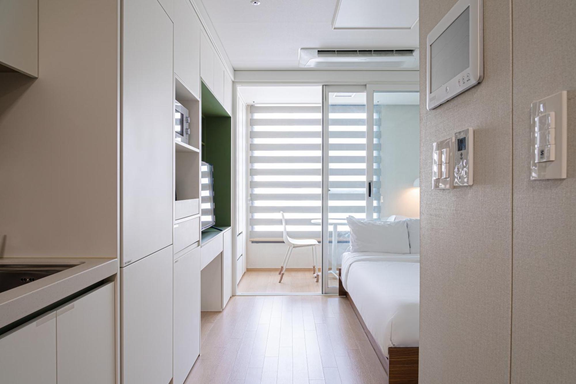 Urbanstay Myeongdong โซล ภายนอก รูปภาพ