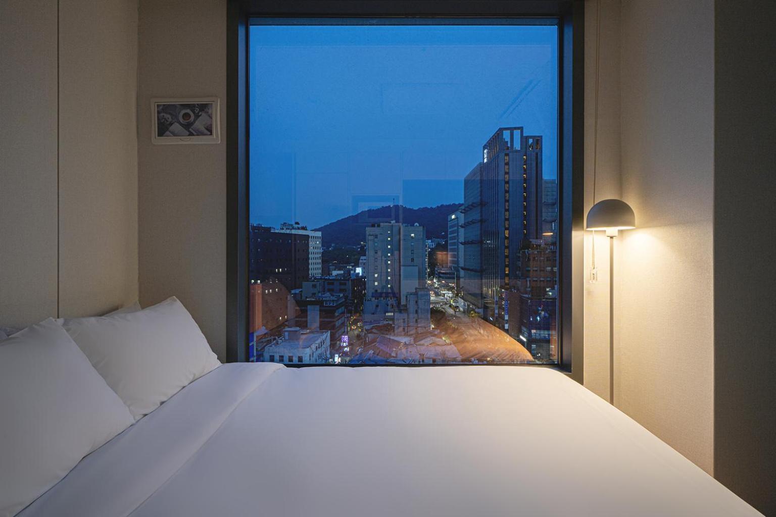 Urbanstay Myeongdong โซล ภายนอก รูปภาพ