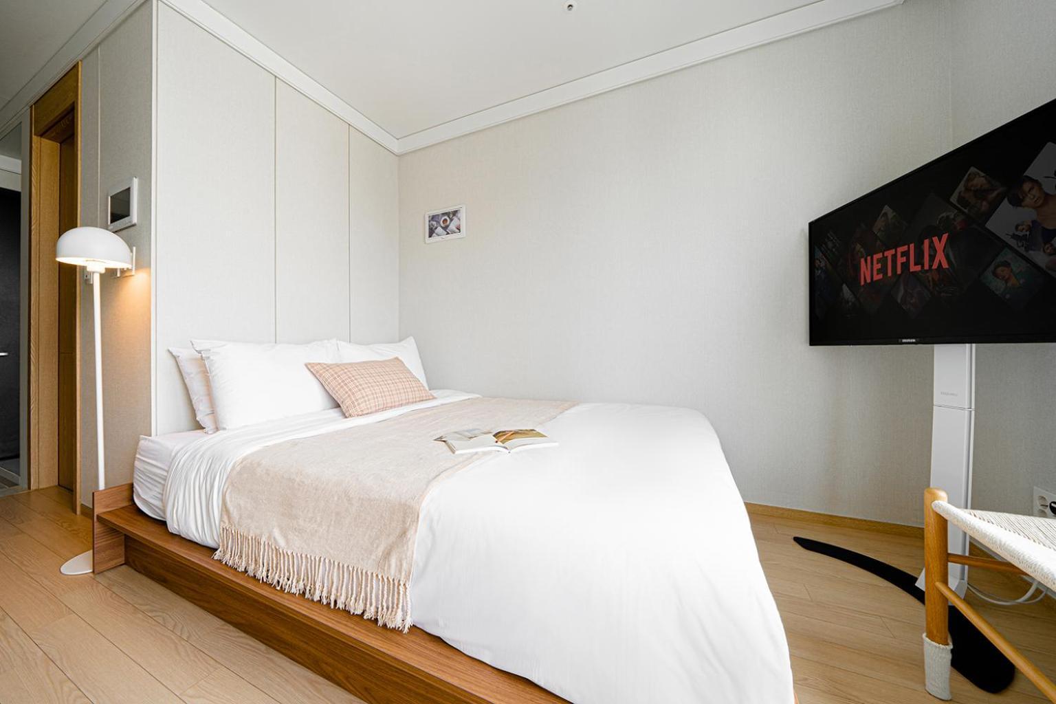 Urbanstay Myeongdong โซล ภายนอก รูปภาพ